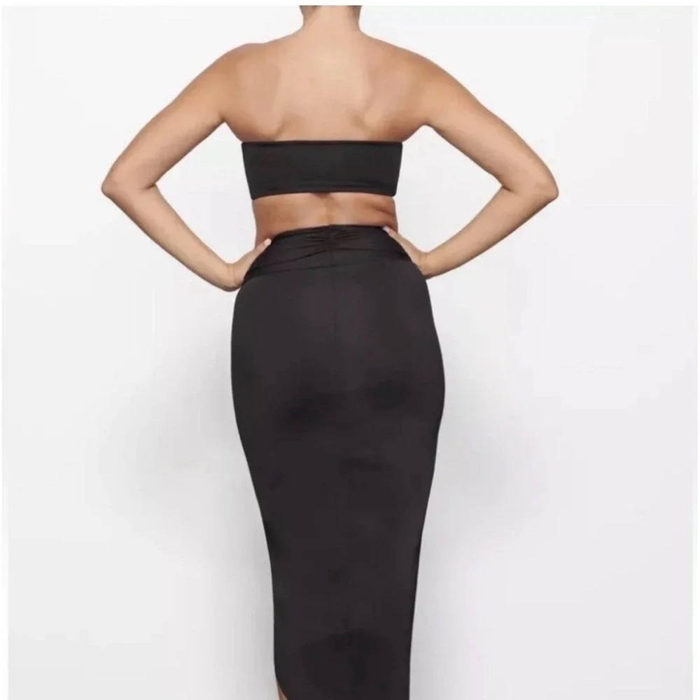 SKIMS signature bandeau